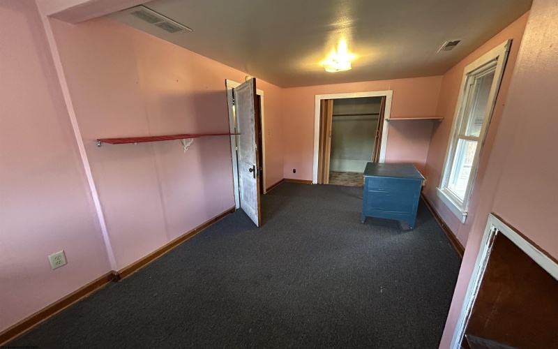 600 Limestone Road, Clarksburg, West Virginia 26301, 2 Bedrooms Bedrooms, 5 Rooms Rooms,1 BathroomBathrooms,Single Family Detached,For Sale,Limestone,10164344