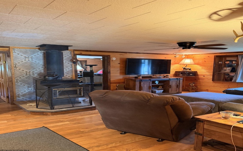 99 Benson School Drive, Jane Lew, West Virginia 26378, 4 Bedrooms Bedrooms, 10 Rooms Rooms,2 BathroomsBathrooms,Single Family Detached,For Sale,Benson School,10164350