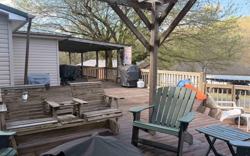 99 Benson School Drive, Jane Lew, West Virginia 26378, 4 Bedrooms Bedrooms, 10 Rooms Rooms,2 BathroomsBathrooms,Single Family Detached,For Sale,Benson School,10164350