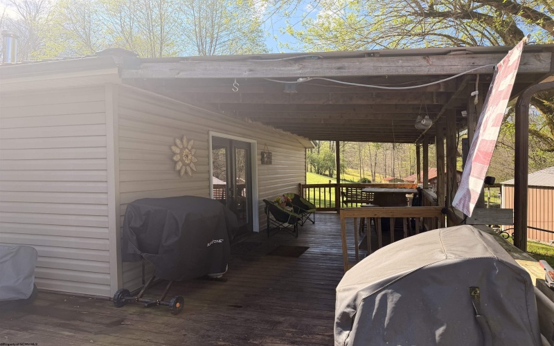 99 Benson School Drive, Jane Lew, West Virginia 26378, 4 Bedrooms Bedrooms, 10 Rooms Rooms,2 BathroomsBathrooms,Single Family Detached,For Sale,Benson School,10164350