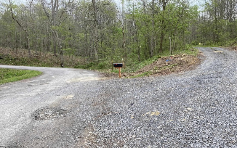 Lot 5 Run Circle, Four States, West Virginia 26572, ,Lots/land,For Sale,Run,10164351