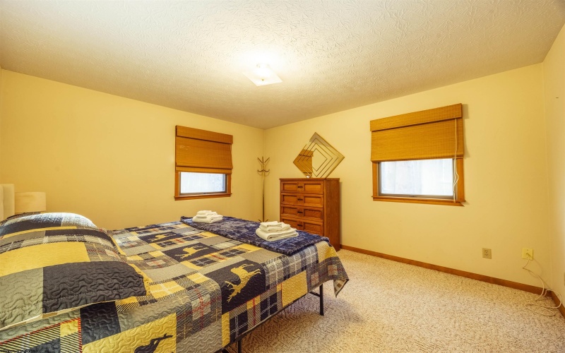 48 Chickadee Drive, Davis, West Virginia 26260, 3 Bedrooms Bedrooms, 7 Rooms Rooms,2 BathroomsBathrooms,Single Family Detached,For Sale,Chickadee,10164353