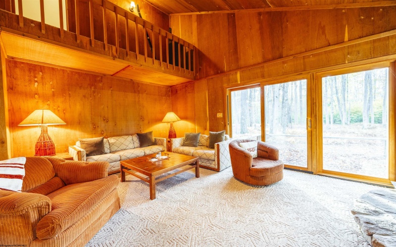 48 Chickadee Drive, Davis, West Virginia 26260, 3 Bedrooms Bedrooms, 7 Rooms Rooms,2 BathroomsBathrooms,Single Family Detached,For Sale,Chickadee,10164353