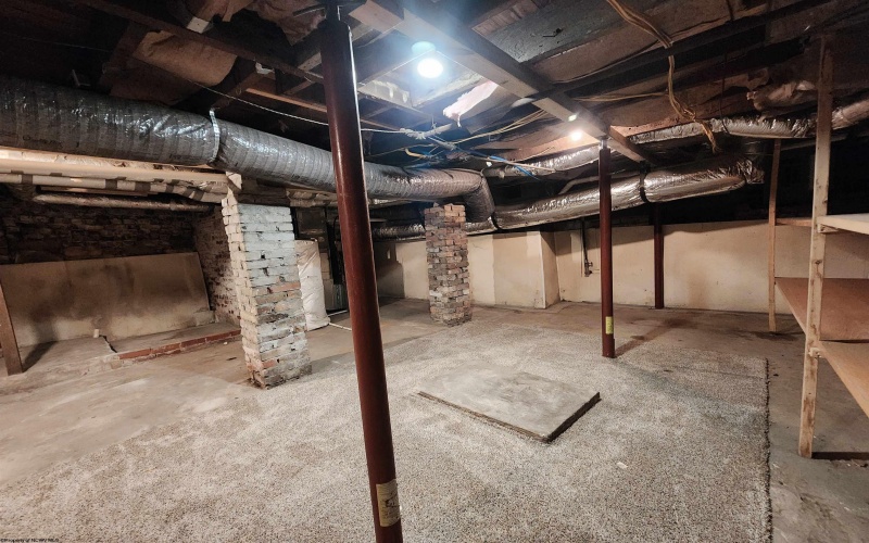 1255 Montrose Avenue, Morgantown, West Virginia 26505, 3 Bedrooms Bedrooms, 6 Rooms Rooms,2 BathroomsBathrooms,Single Family Detached,For Sale,Montrose,10164355