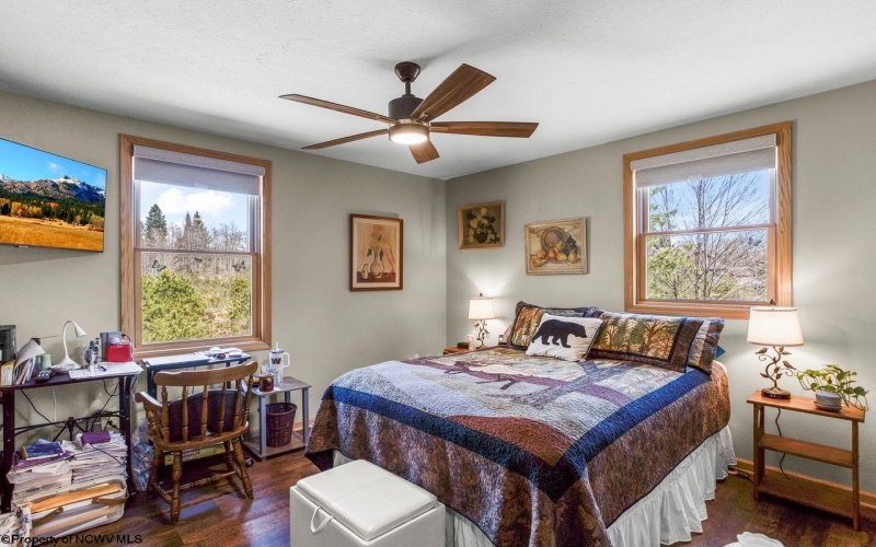 442 Grosbeak Drive, Terra Alta, West Virginia 26764, 3 Bedrooms Bedrooms, 10 Rooms Rooms,2 BathroomsBathrooms,Single Family Detached,For Sale,Grosbeak,10164356