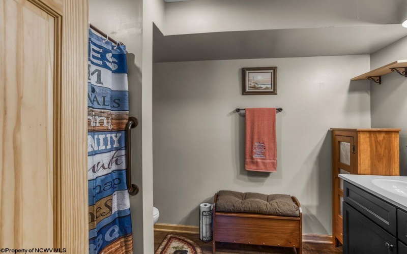 442 Grosbeak Drive, Terra Alta, West Virginia 26764, 3 Bedrooms Bedrooms, 10 Rooms Rooms,2 BathroomsBathrooms,Single Family Detached,For Sale,Grosbeak,10164356