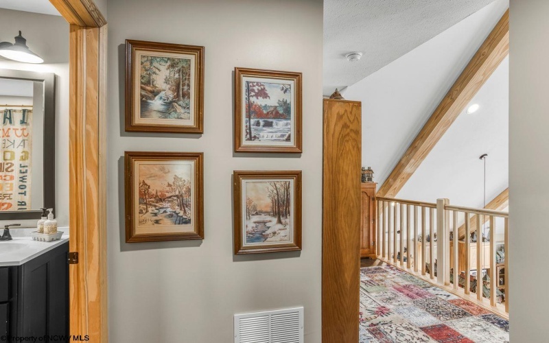 442 Grosbeak Drive, Terra Alta, West Virginia 26764, 3 Bedrooms Bedrooms, 10 Rooms Rooms,2 BathroomsBathrooms,Single Family Detached,For Sale,Grosbeak,10164356