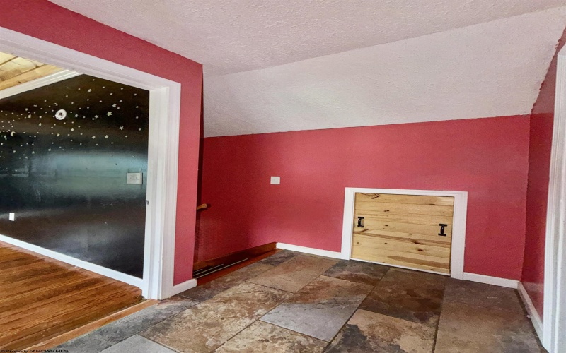 451 Maple Street, Philippi, West Virginia 26416, 3 Bedrooms Bedrooms, 5 Rooms Rooms,2 BathroomsBathrooms,Single Family Detached,For Sale,Maple,10164357