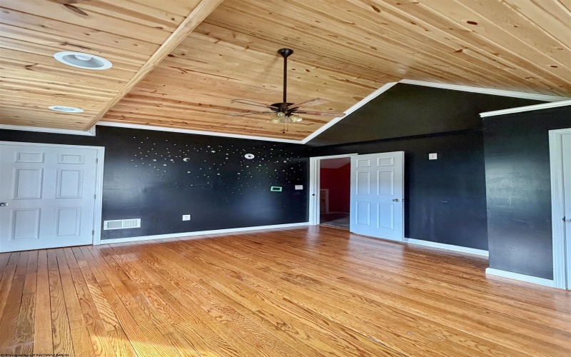 451 Maple Street, Philippi, West Virginia 26416, 3 Bedrooms Bedrooms, 5 Rooms Rooms,2 BathroomsBathrooms,Single Family Detached,For Sale,Maple,10164357