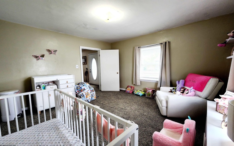 82 Pleasant Street, Masontown, West Virginia 26542, 3 Bedrooms Bedrooms, 6 Rooms Rooms,2 BathroomsBathrooms,Single Family Detached,For Sale,Pleasant,10164360