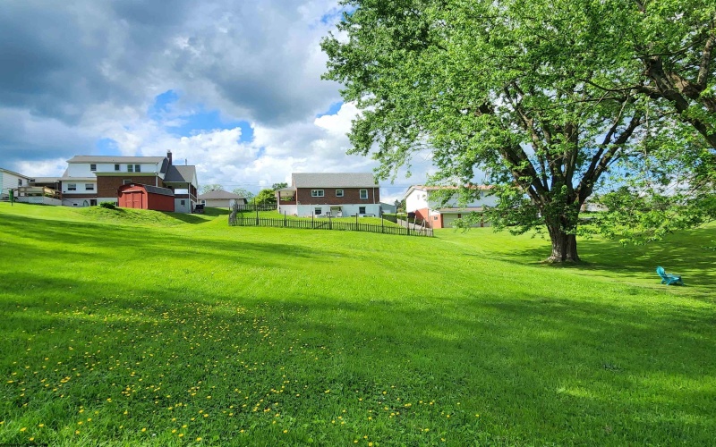 82 Pleasant Street, Masontown, West Virginia 26542, 3 Bedrooms Bedrooms, 6 Rooms Rooms,2 BathroomsBathrooms,Single Family Detached,For Sale,Pleasant,10164360