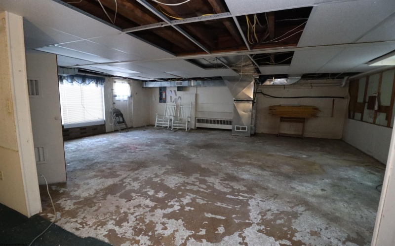 300 Beverly Pike, Elkins, West Virginia 26241, 3 Bedrooms Bedrooms, 7 Rooms Rooms,3 BathroomsBathrooms,Single Family Detached,For Sale,Beverly,10164359