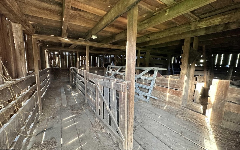 5601 Clover Fork Road, Orlando, West Virginia 26412, ,Lots/land,For Sale,Clover Fork,10164363