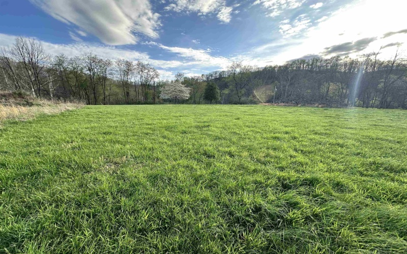 5601 Clover Fork Road, Orlando, West Virginia 26412, ,Lots/land,For Sale,Clover Fork,10164363