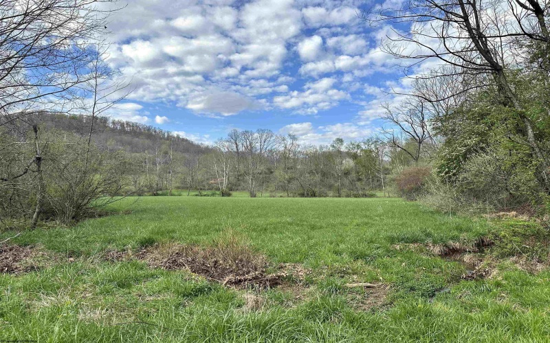 5601 Clover Fork Road, Orlando, West Virginia 26412, ,Lots/land,For Sale,Clover Fork,10164363