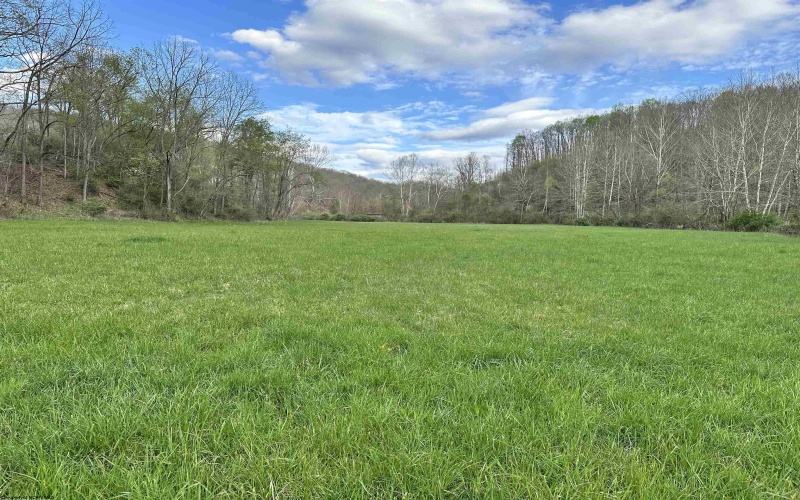 5601 Clover Fork Road, Orlando, West Virginia 26412, ,Lots/land,For Sale,Clover Fork,10164363