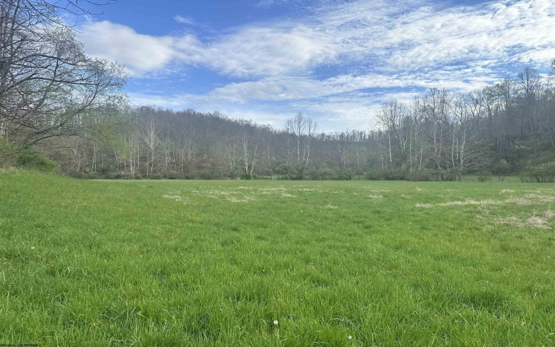 5601 Clover Fork Road, Orlando, West Virginia 26412, ,Lots/land,For Sale,Clover Fork,10164363
