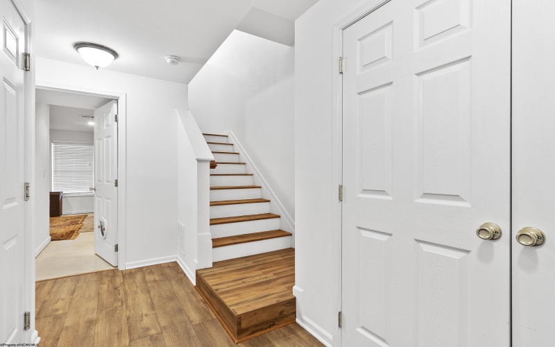 128 Birds Eye View Drive, Morgantown, West Virginia 26501, 3 Bedrooms Bedrooms, 7 Rooms Rooms,3 BathroomsBathrooms,Residential Rentals,For Rent,Birds Eye View,10164372