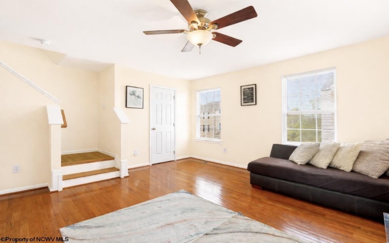 128 Birds Eye View Drive, Morgantown, West Virginia 26501, 3 Bedrooms Bedrooms, 7 Rooms Rooms,3 BathroomsBathrooms,Residential Rentals,For Rent,Birds Eye View,10164372