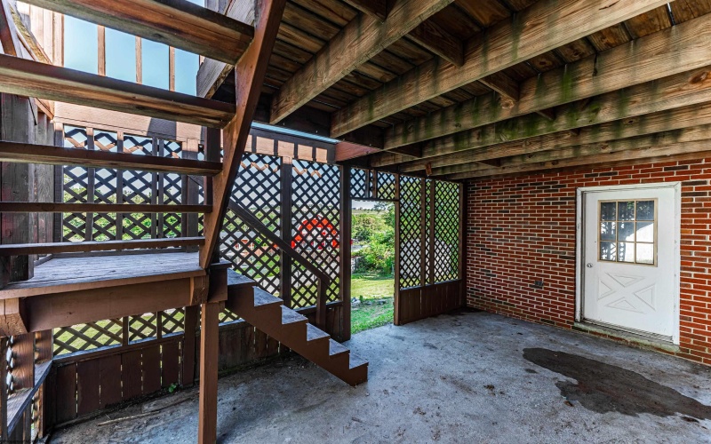 105 Kay Street, Morgantown, West Virginia 26501, 3 Bedrooms Bedrooms, 7 Rooms Rooms,3 BathroomsBathrooms,Single Family Detached,For Sale,Kay,10161742