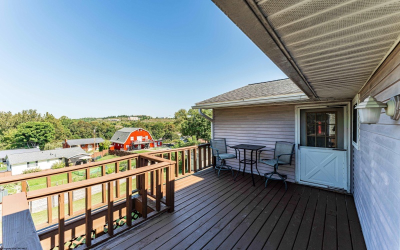 105 Kay Street, Morgantown, West Virginia 26501, 3 Bedrooms Bedrooms, 7 Rooms Rooms,3 BathroomsBathrooms,Single Family Detached,For Sale,Kay,10161742