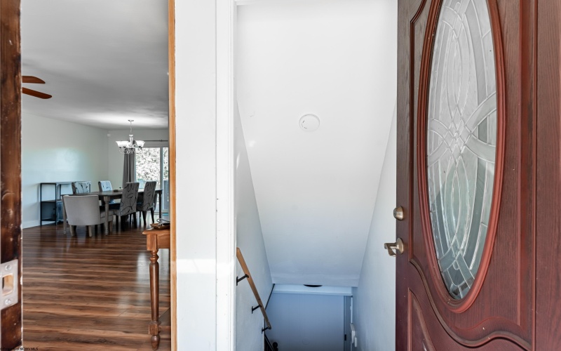 105 Kay Street, Morgantown, West Virginia 26501, 3 Bedrooms Bedrooms, 7 Rooms Rooms,3 BathroomsBathrooms,Single Family Detached,For Sale,Kay,10161742