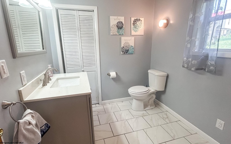 314 Dewey Avenue, Grafton, West Virginia 26354, 3 Bedrooms Bedrooms, 8 Rooms Rooms,1 BathroomBathrooms,Single Family Detached,For Sale,Dewey,10164379