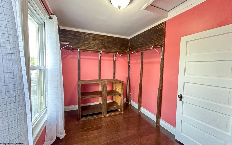 314 Dewey Avenue, Grafton, West Virginia 26354, 3 Bedrooms Bedrooms, 8 Rooms Rooms,1 BathroomBathrooms,Single Family Detached,For Sale,Dewey,10164379