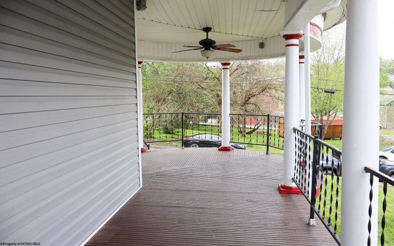 314 Dewey Avenue, Grafton, West Virginia 26354, 3 Bedrooms Bedrooms, 8 Rooms Rooms,1 BathroomBathrooms,Single Family Detached,For Sale,Dewey,10164379