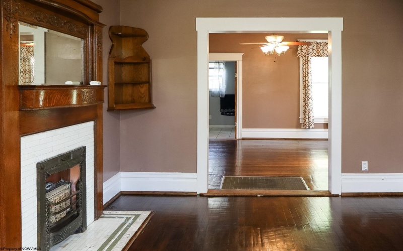 314 Dewey Avenue, Grafton, West Virginia 26354, 3 Bedrooms Bedrooms, 8 Rooms Rooms,1 BathroomBathrooms,Single Family Detached,For Sale,Dewey,10164379