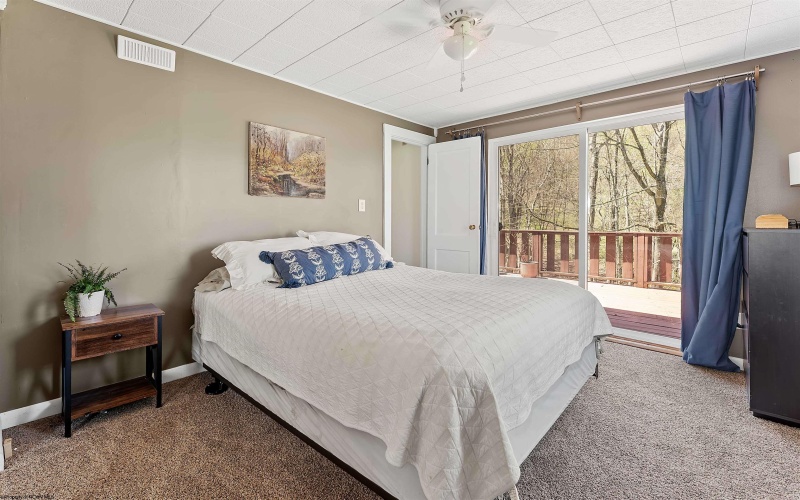 690 Cobun Creek Road, Morgantown, West Virginia 26508, 3 Bedrooms Bedrooms, 7 Rooms Rooms,1 BathroomBathrooms,Single Family Detached,For Sale,Cobun Creek,10164378