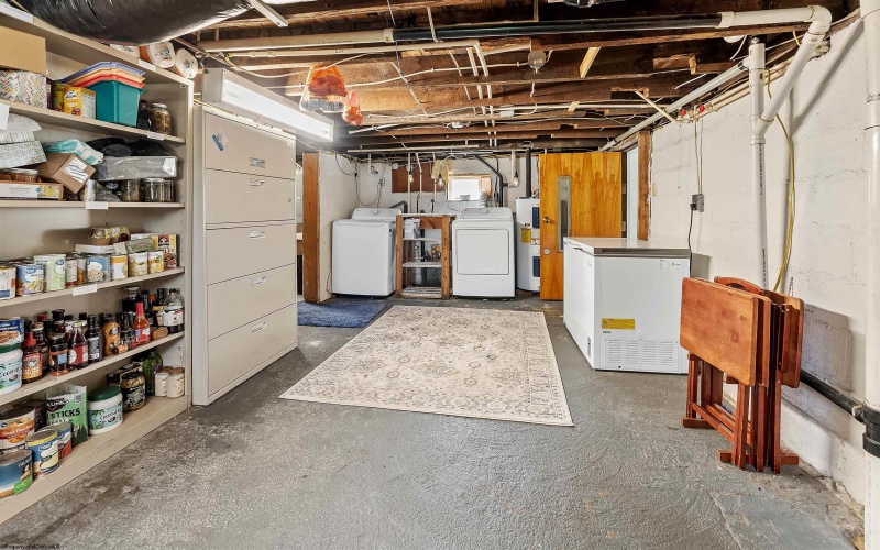 690 Cobun Creek Road, Morgantown, West Virginia 26508, 3 Bedrooms Bedrooms, 7 Rooms Rooms,1 BathroomBathrooms,Single Family Detached,For Sale,Cobun Creek,10164378