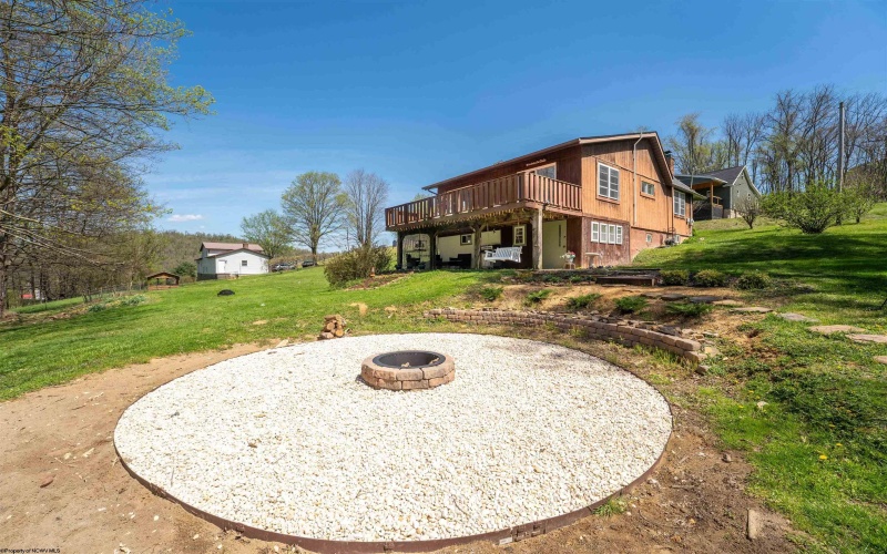 690 Cobun Creek Road, Morgantown, West Virginia 26508, 3 Bedrooms Bedrooms, 7 Rooms Rooms,1 BathroomBathrooms,Single Family Detached,For Sale,Cobun Creek,10164378