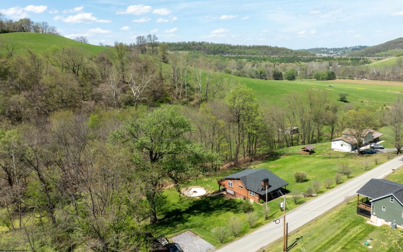 690 Cobun Creek Road, Morgantown, West Virginia 26508, 3 Bedrooms Bedrooms, 7 Rooms Rooms,1 BathroomBathrooms,Single Family Detached,For Sale,Cobun Creek,10164378