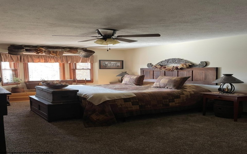 7320 Scottsdale Road, Fairmont, West Virginia 26554, 4 Bedrooms Bedrooms, 11 Rooms Rooms,3 BathroomsBathrooms,Single Family Detached,For Sale,Scottsdale,10164362