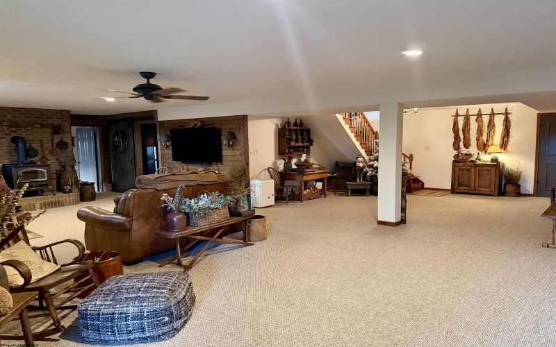 7320 Scottsdale Road, Fairmont, West Virginia 26554, 4 Bedrooms Bedrooms, 11 Rooms Rooms,3 BathroomsBathrooms,Single Family Detached,For Sale,Scottsdale,10164362