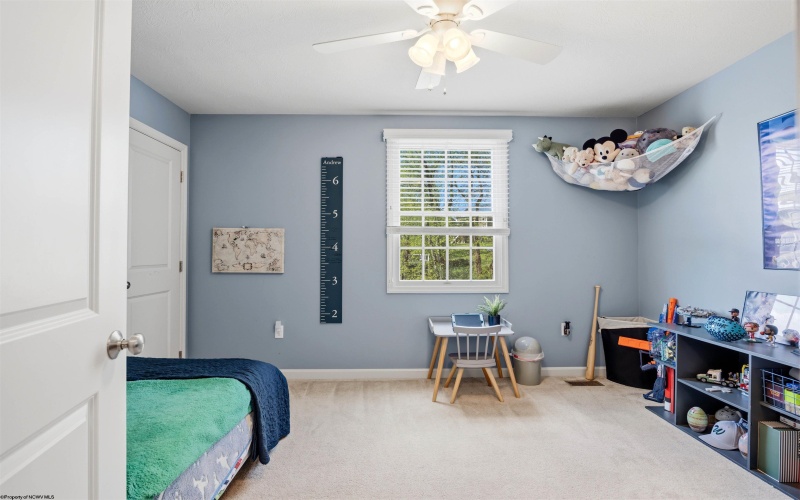 525 Quail Landing Way, Morgantown, West Virginia 26508, 4 Bedrooms Bedrooms, 9 Rooms Rooms,3 BathroomsBathrooms,Single Family Detached,For Sale,Quail Landing,10164377