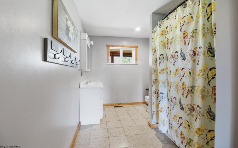 2397 Stevens Run Road, Mount Clare, West Virginia 26408, 4 Bedrooms Bedrooms, 8 Rooms Rooms,4 BathroomsBathrooms,Single Family Detached,For Sale,Stevens Run,10164370