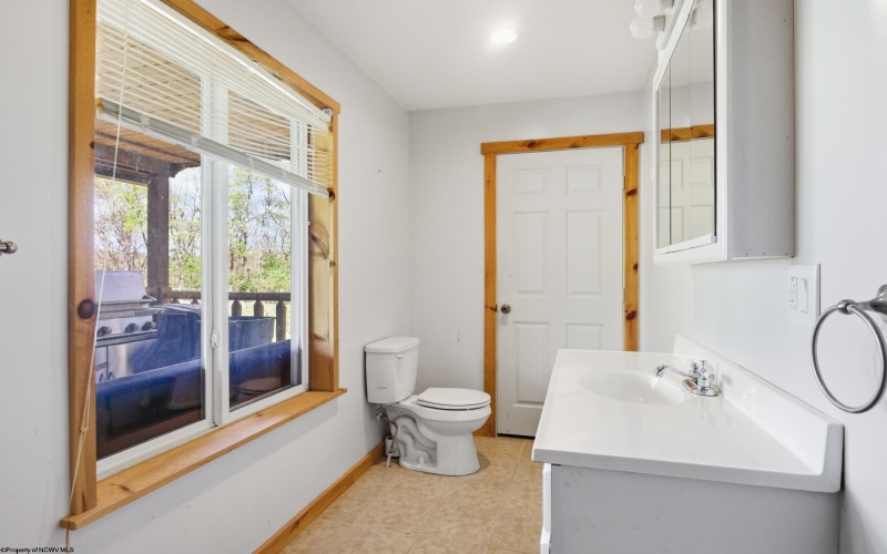 2397 Stevens Run Road, Mount Clare, West Virginia 26408, 4 Bedrooms Bedrooms, 8 Rooms Rooms,4 BathroomsBathrooms,Single Family Detached,For Sale,Stevens Run,10164370