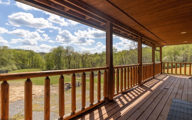 2397 Stevens Run Road, Mount Clare, West Virginia 26408, 4 Bedrooms Bedrooms, 8 Rooms Rooms,4 BathroomsBathrooms,Single Family Detached,For Sale,Stevens Run,10164370