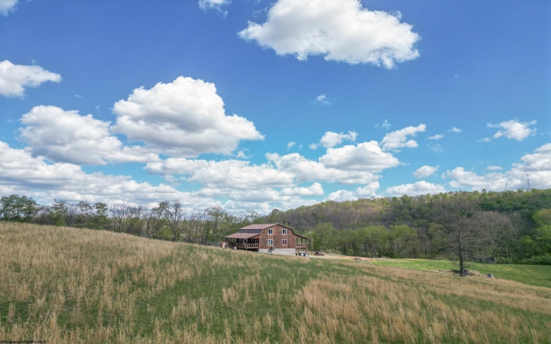 2397 Stevens Run Road, Mount Clare, West Virginia 26408, 4 Bedrooms Bedrooms, 8 Rooms Rooms,4 BathroomsBathrooms,Single Family Detached,For Sale,Stevens Run,10164370