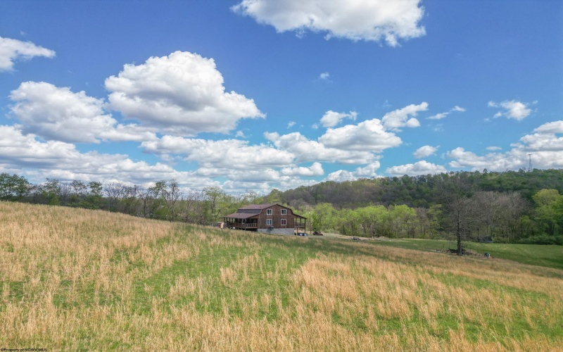 2397 Stevens Run Road, Mount Clare, West Virginia 26408, 4 Bedrooms Bedrooms, 8 Rooms Rooms,4 BathroomsBathrooms,Single Family Detached,For Sale,Stevens Run,10164370