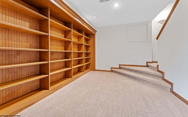 4510 Laurel Ridge Road, Morgantown, West Virginia 26508, 4 Bedrooms Bedrooms, 11 Rooms Rooms,4 BathroomsBathrooms,Single Family Detached,For Sale,Laurel Ridge,10164369