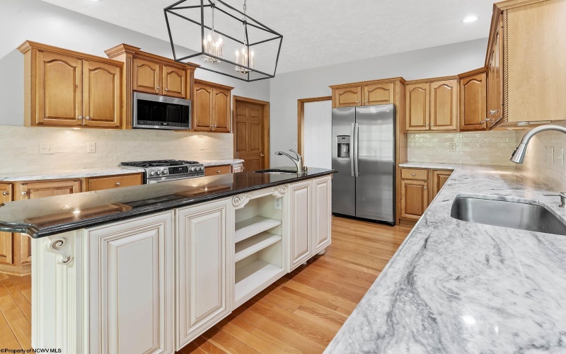 4510 Laurel Ridge Road, Morgantown, West Virginia 26508, 4 Bedrooms Bedrooms, 11 Rooms Rooms,4 BathroomsBathrooms,Single Family Detached,For Sale,Laurel Ridge,10164369