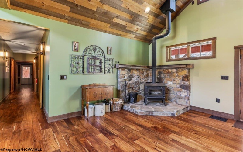 2246 Cravens Run Road, Elkins, West Virginia 26241, 3 Bedrooms Bedrooms, 13 Rooms Rooms,2 BathroomsBathrooms,Single Family Detached,For Sale,Cravens Run,10164373