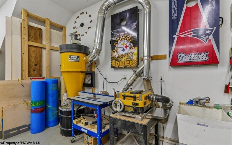 2246 Cravens Run Road, Elkins, West Virginia 26241, 3 Bedrooms Bedrooms, 13 Rooms Rooms,2 BathroomsBathrooms,Single Family Detached,For Sale,Cravens Run,10164373