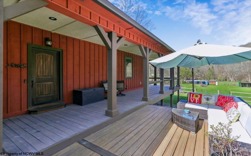 2246 Cravens Run Road, Elkins, West Virginia 26241, 3 Bedrooms Bedrooms, 13 Rooms Rooms,2 BathroomsBathrooms,Single Family Detached,For Sale,Cravens Run,10164373