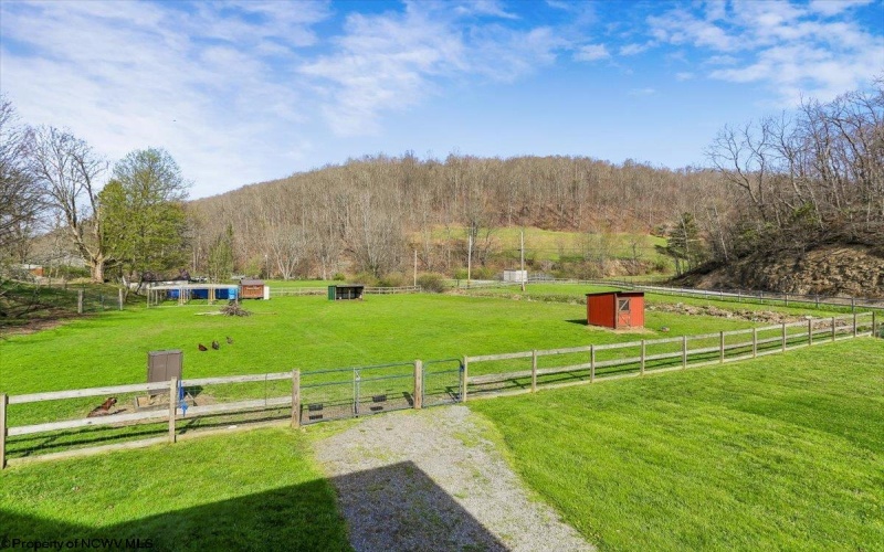 2246 Cravens Run Road, Elkins, West Virginia 26241, 3 Bedrooms Bedrooms, 13 Rooms Rooms,2 BathroomsBathrooms,Single Family Detached,For Sale,Cravens Run,10164373