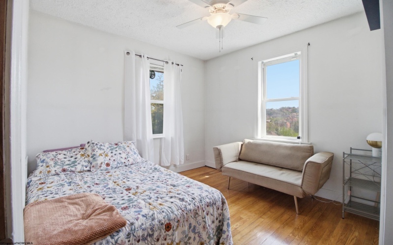 30 Spring Street, Westover, West Virginia 26501, 3 Bedrooms Bedrooms, 5 Rooms Rooms,1 BathroomBathrooms,Single Family Detached,For Sale,Spring,10164367