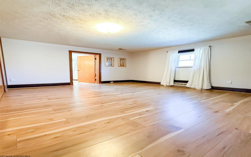 28 Crestview Drive, Hambleton, West Virginia 26269, 4 Bedrooms Bedrooms, 10 Rooms Rooms,2 BathroomsBathrooms,Single Family Detached,For Sale,Crestview,10164382